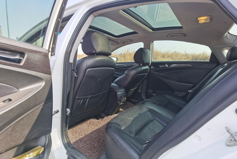 廊坊13年现代索纳塔八5