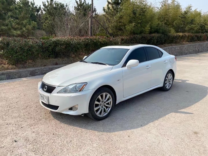 青岛08年雷克萨斯IS4