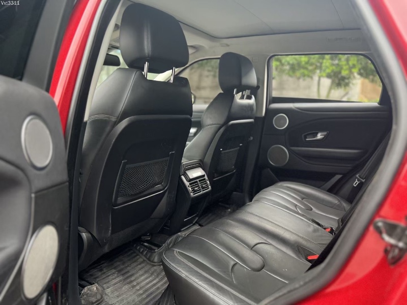 东莞18年路虎极光2