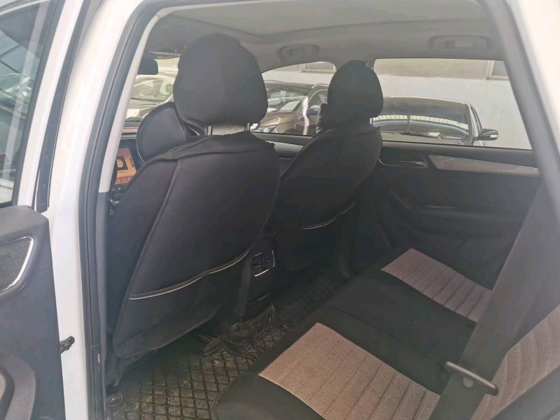 保定19年荣威RX55