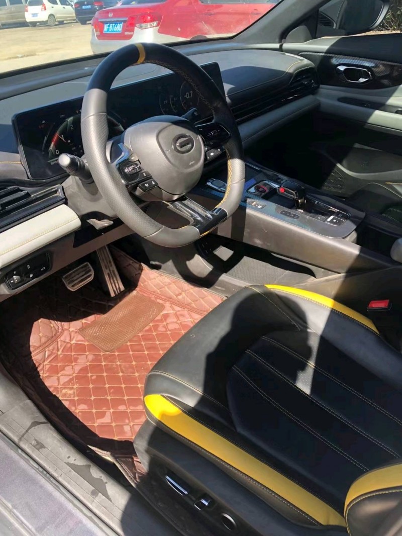 保定21年传祺影豹6