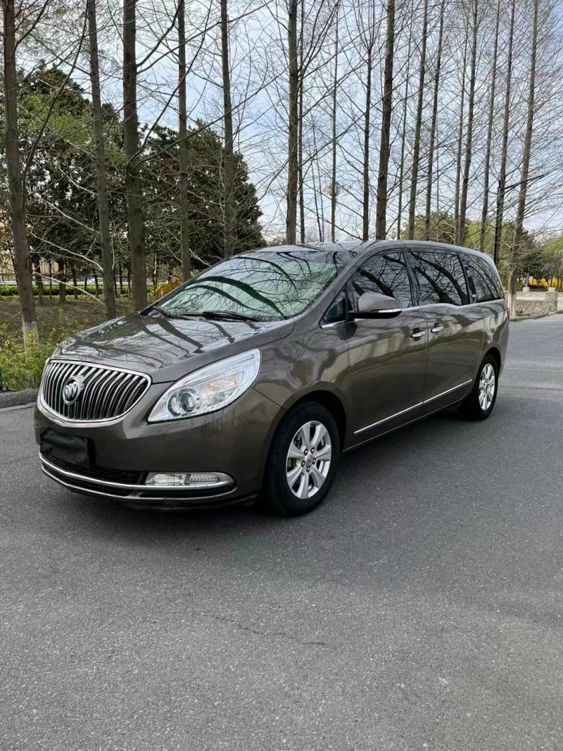 徐州16年别克GL83