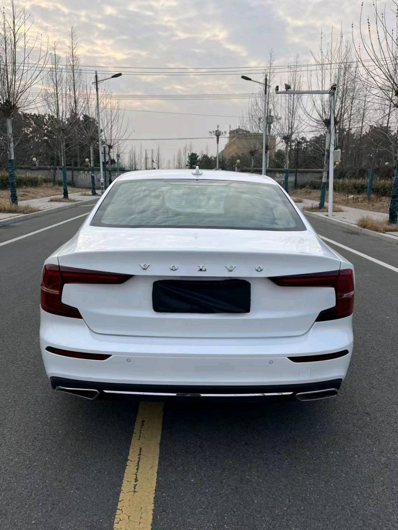 徐州21年沃尔沃S60L9