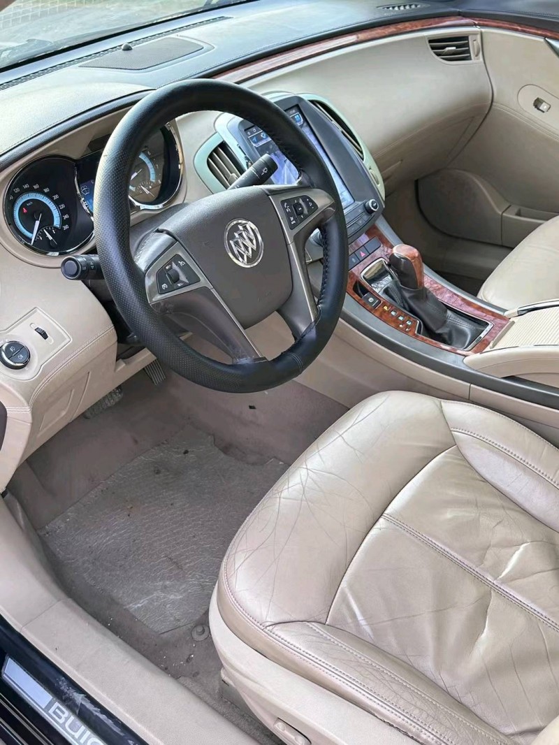 徐州13年别克君越6