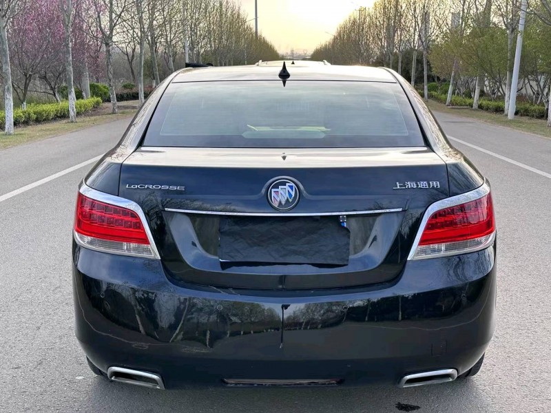 徐州13年别克君越9