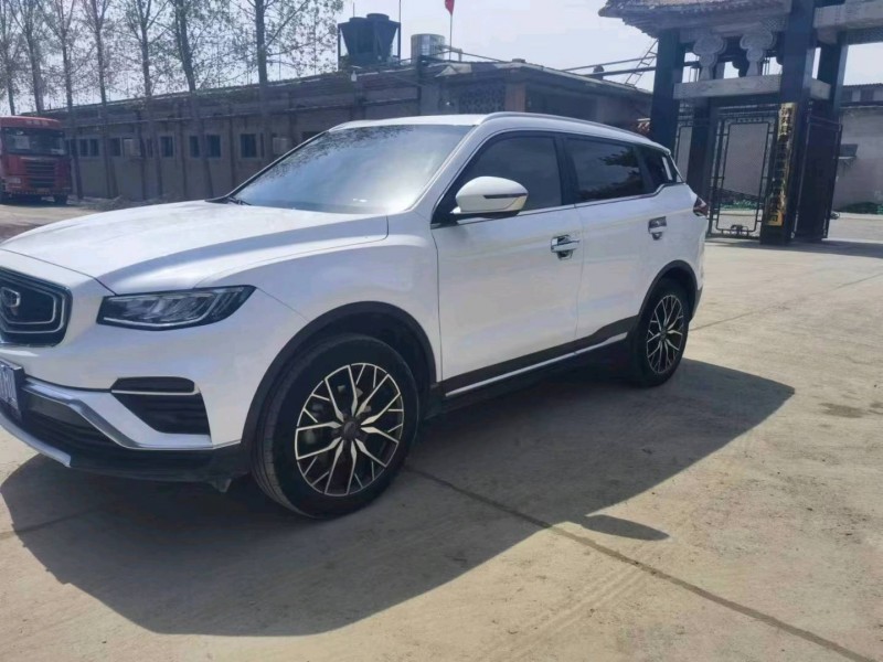 保定20年吉利博越3