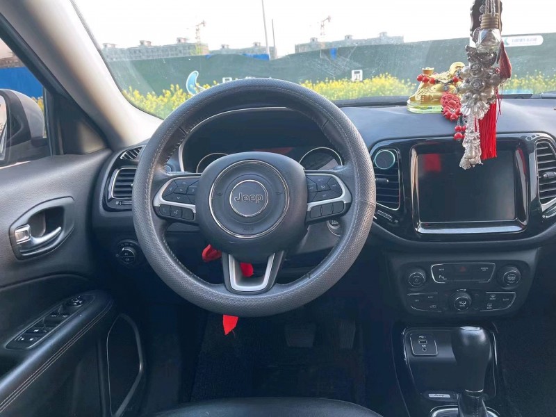 宿迁19年Jeep指南者5