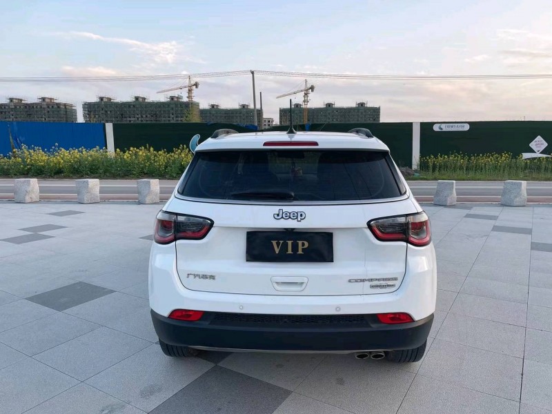 宿迁19年Jeep指南者9