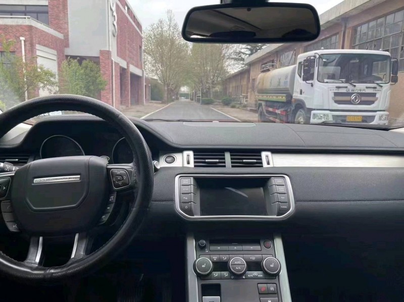 淄博16年路虎极光7