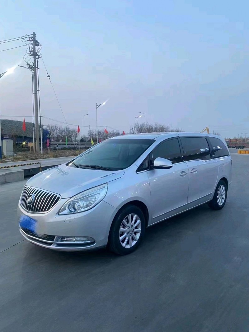 东营13年别克GL83