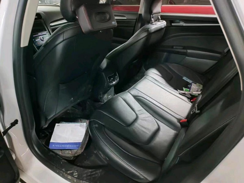 徐州17年福特蒙迪欧2