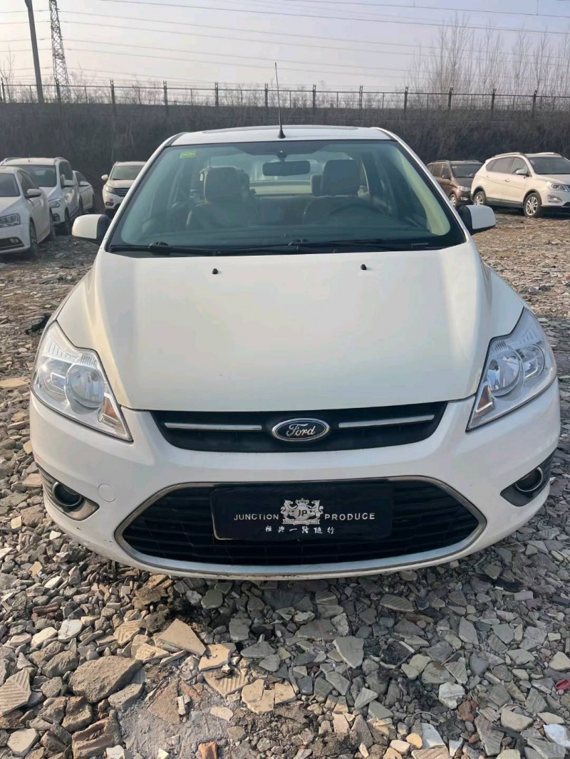 济南18年福特福克斯1