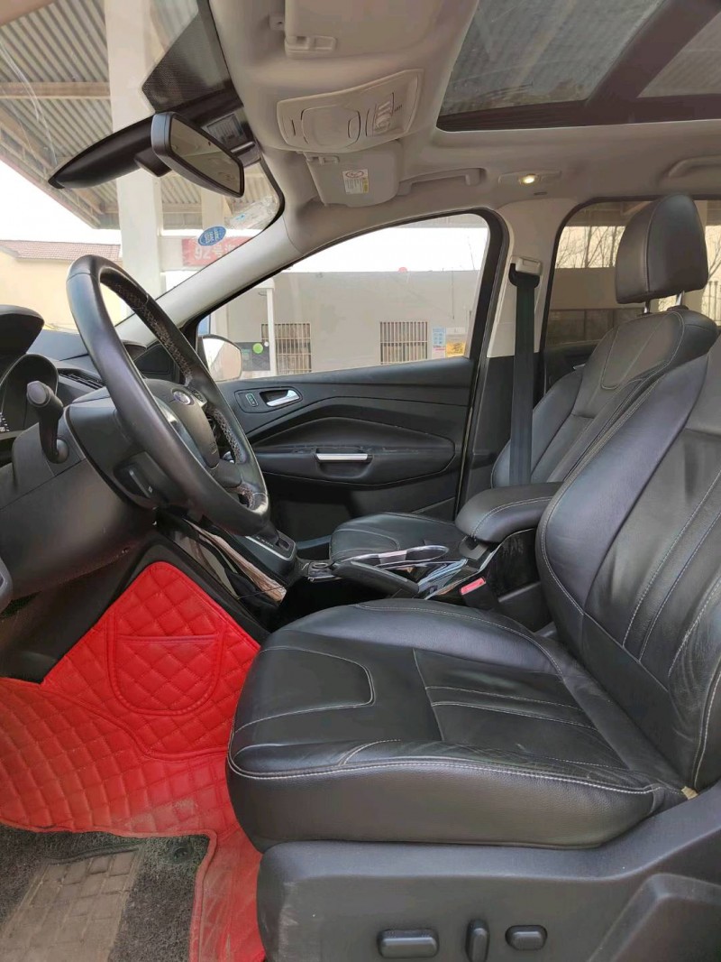 济南14年福特翼虎8