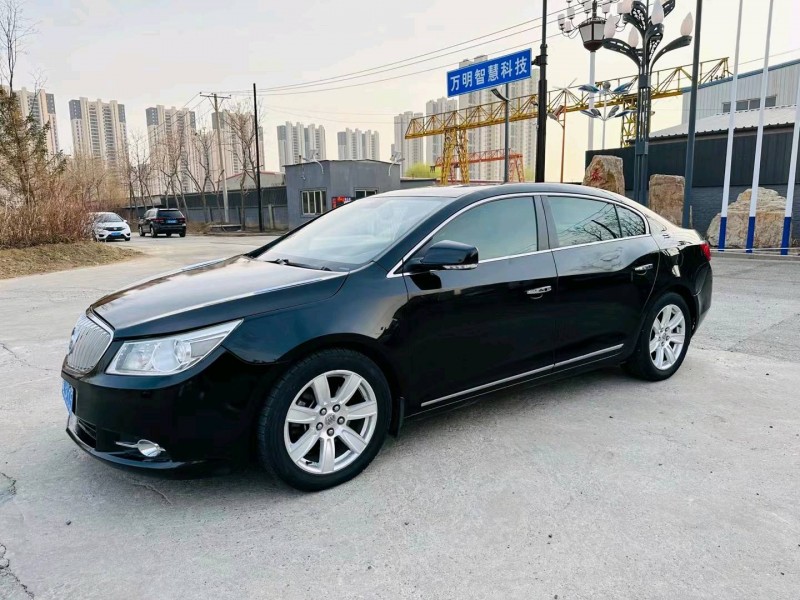 沈阳12年别克君越2