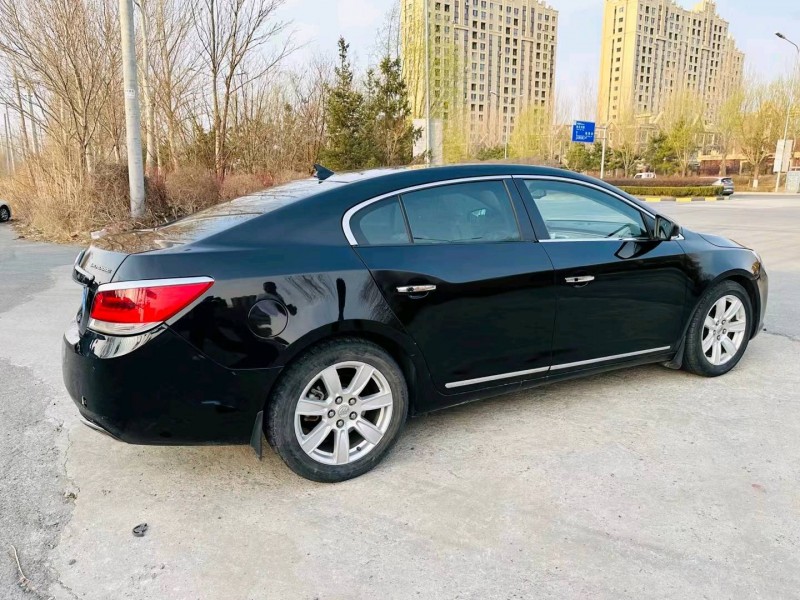 沈阳12年别克君越9