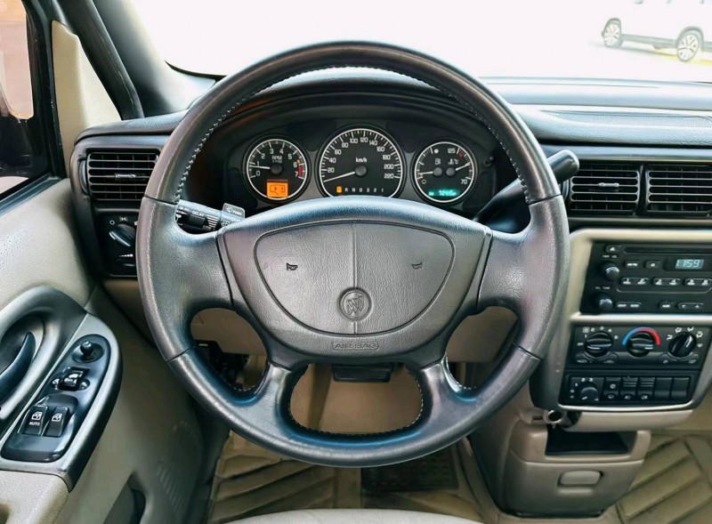 沈阳10年别克GL84