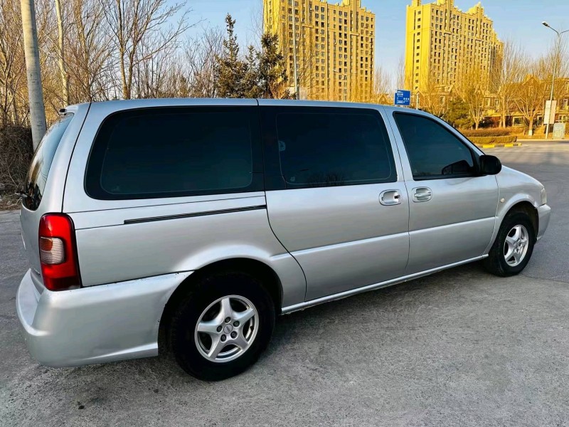 沈阳10年别克GL89