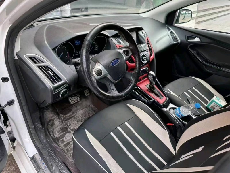 淮南14年福特福克斯6