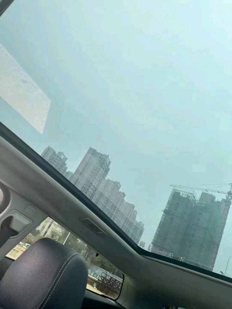 武汉14年路虎极光3