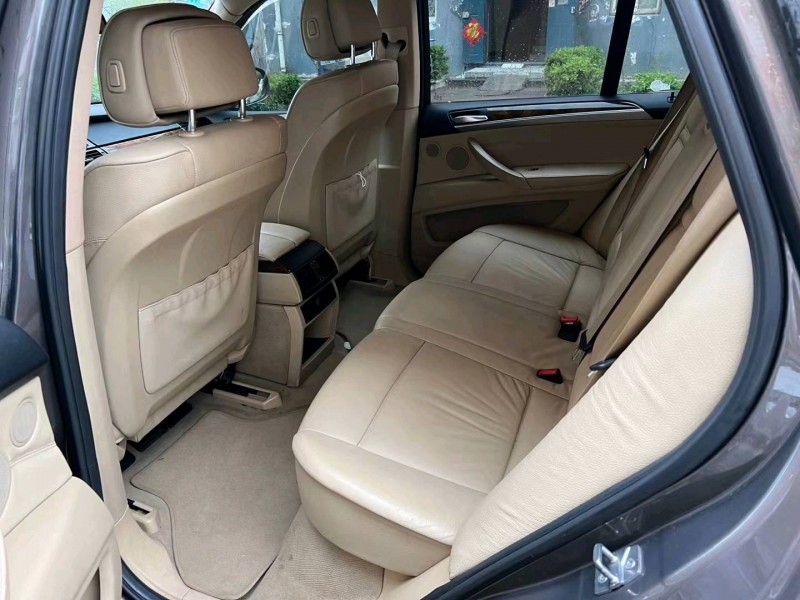 济南10年宝马X55