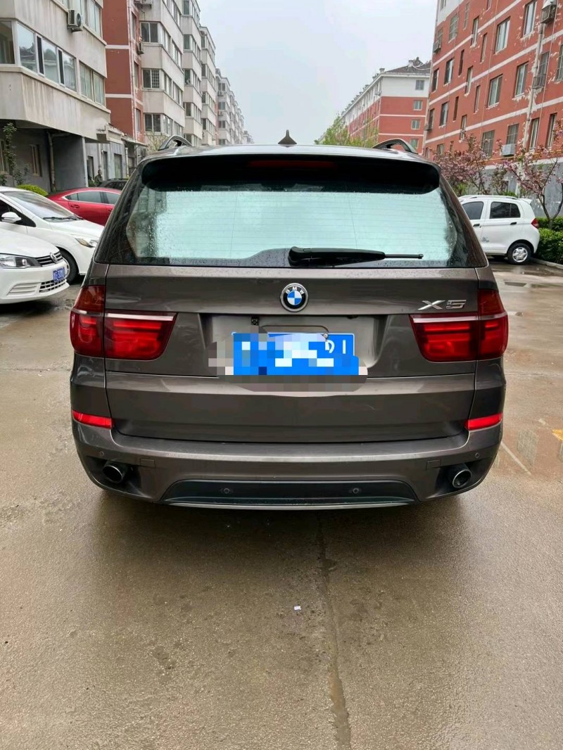 济南10年宝马X57