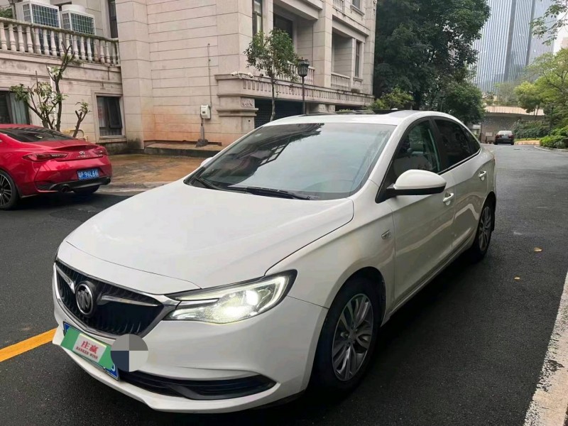 珠海18年别克英朗5