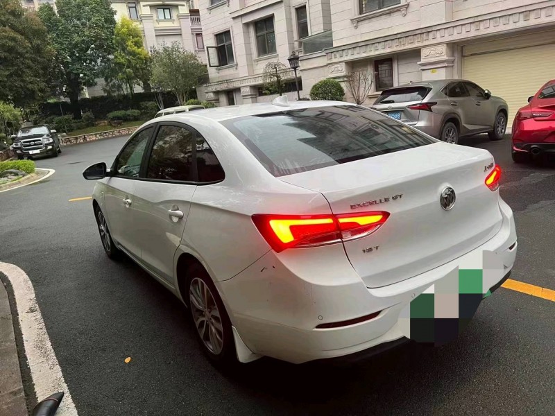 珠海18年别克英朗4