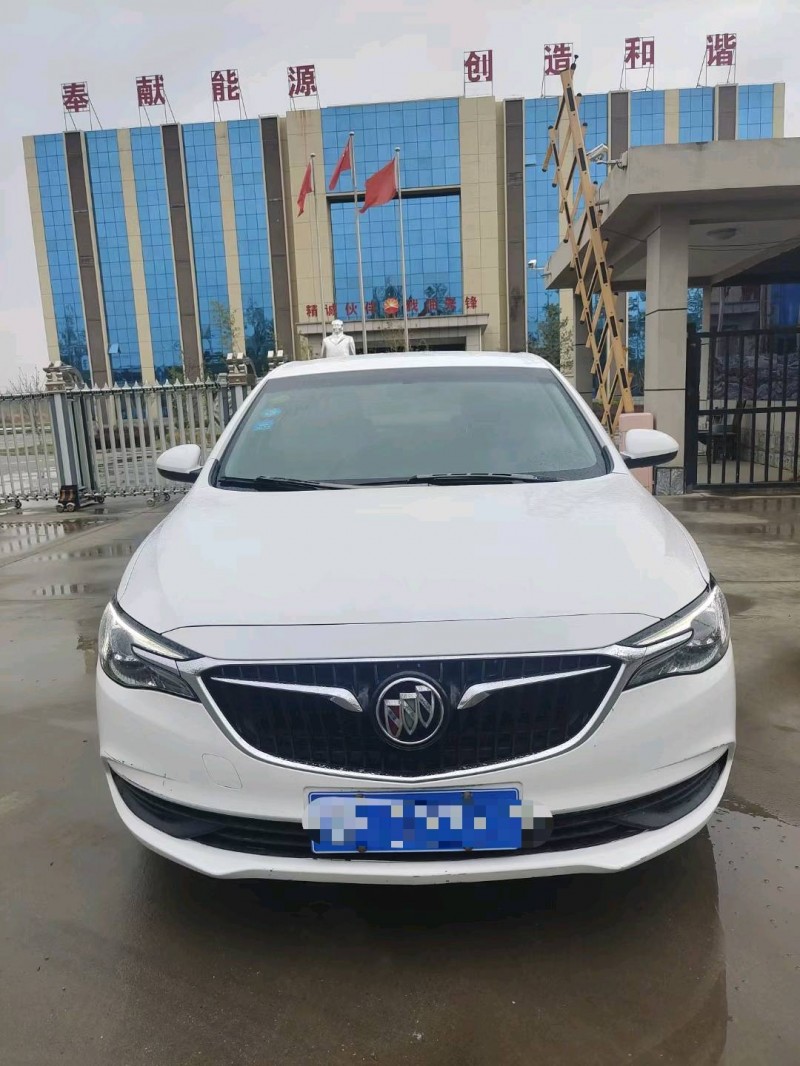 保定18年别克英朗1