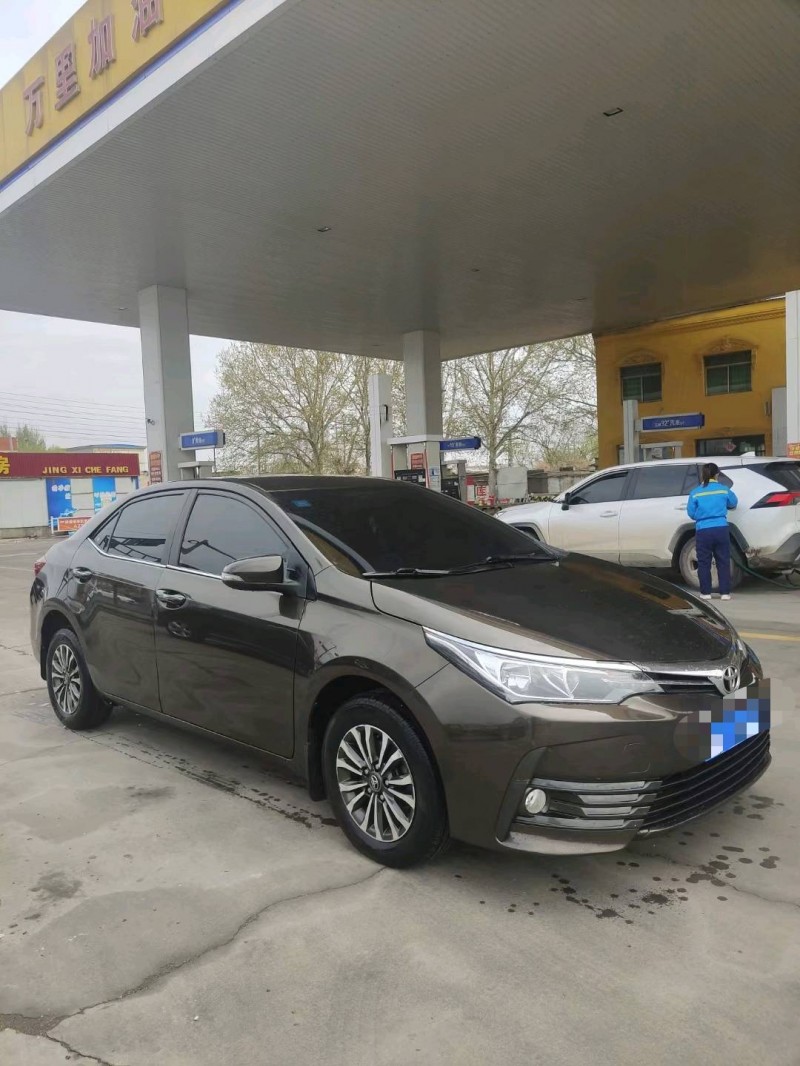 保定18年丰田卡罗拉2