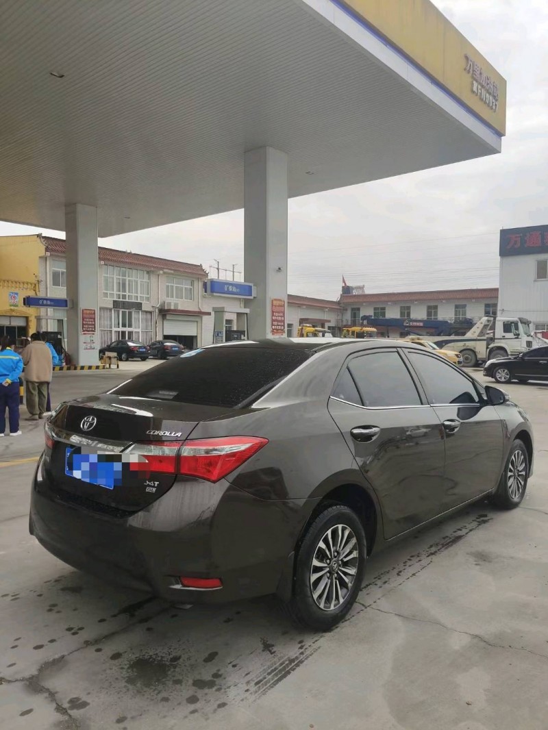 保定18年丰田卡罗拉7