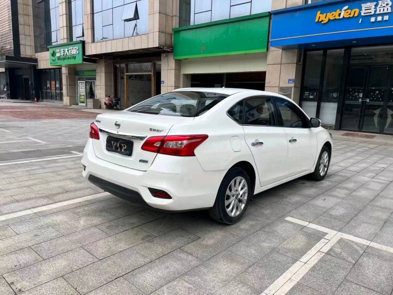 湘潭18年日產軒逸9