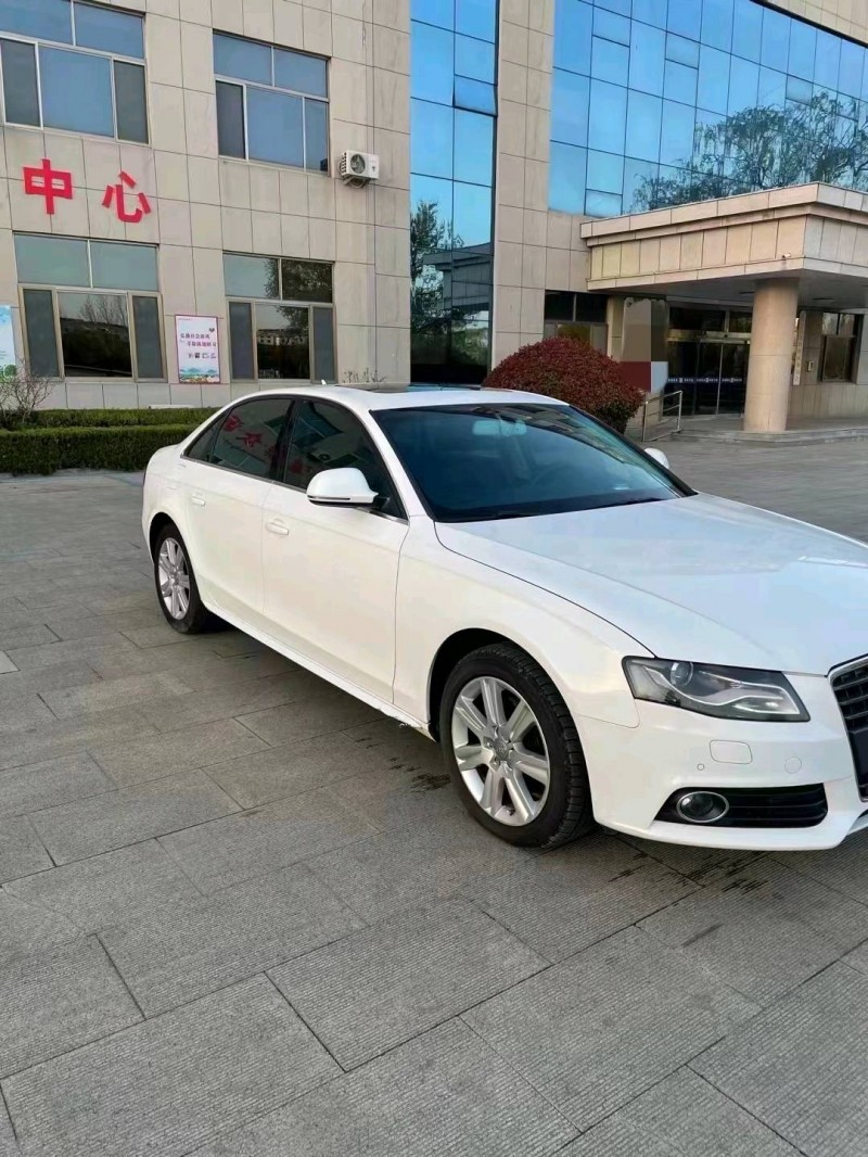济南12年奥迪A4L3