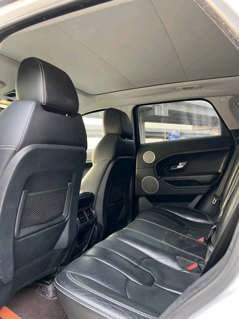 济宁13年路虎极光6