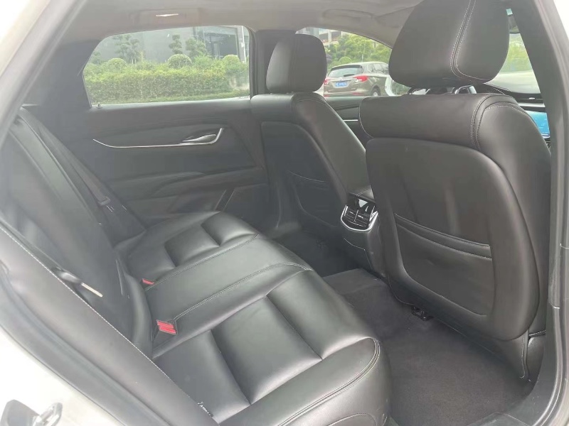 宜昌19年凯迪拉克XTS6