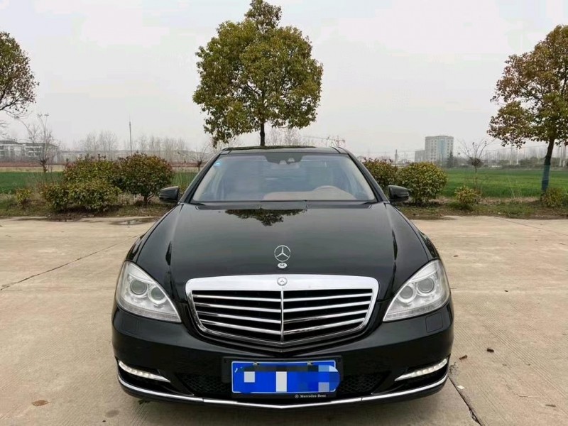 盐城11年奔驰S1