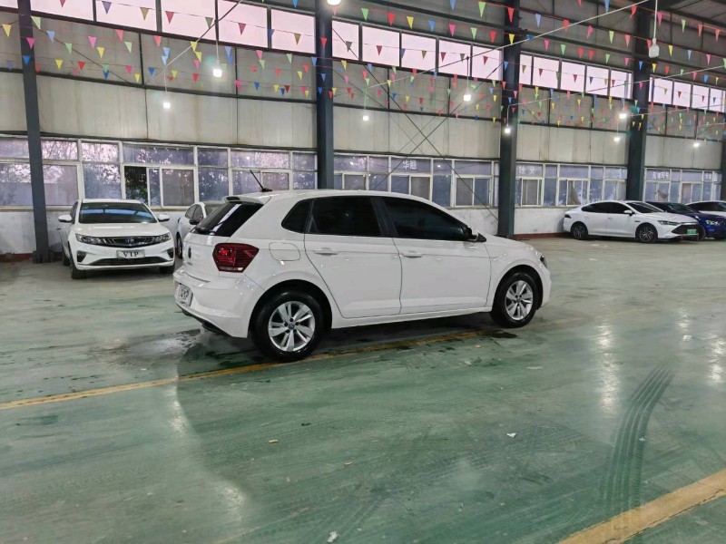 济南21年大众polo8