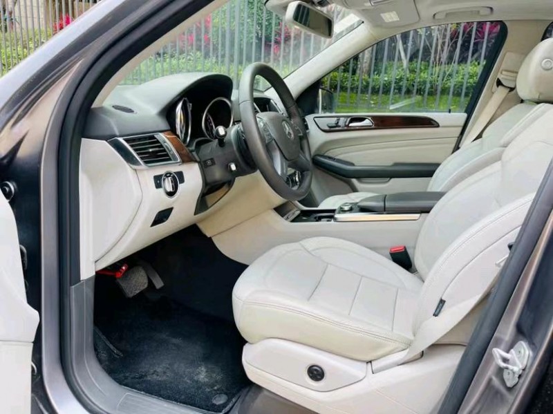 东莞12年奔驰ML4