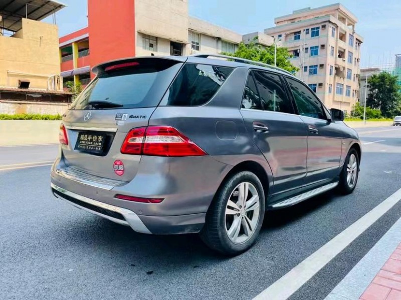 东莞12年奔驰ML7