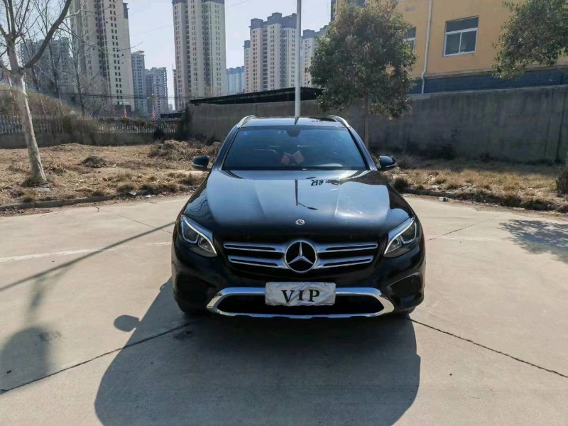 枣庄19年奔驰GLC1