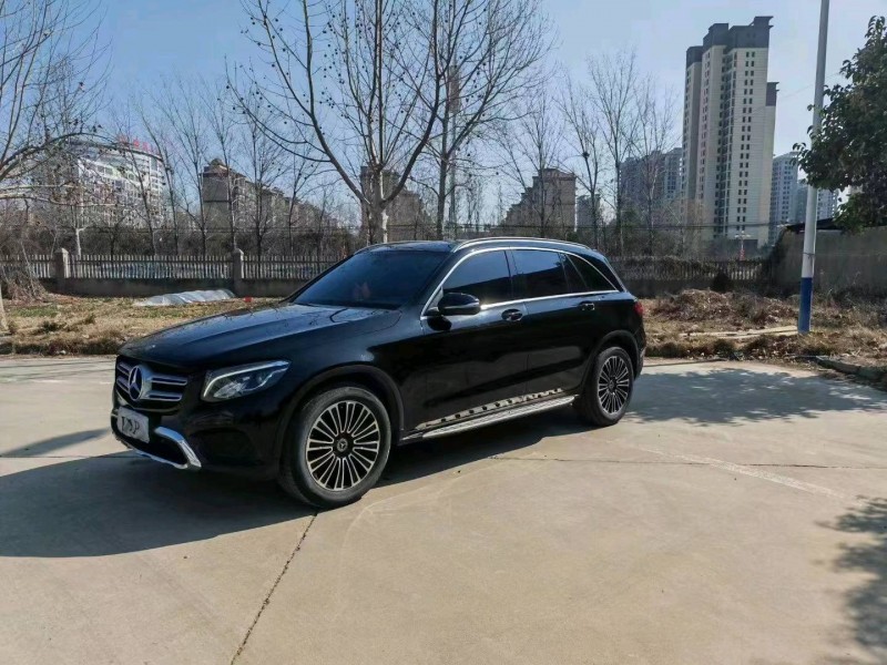 枣庄19年奔驰GLC5