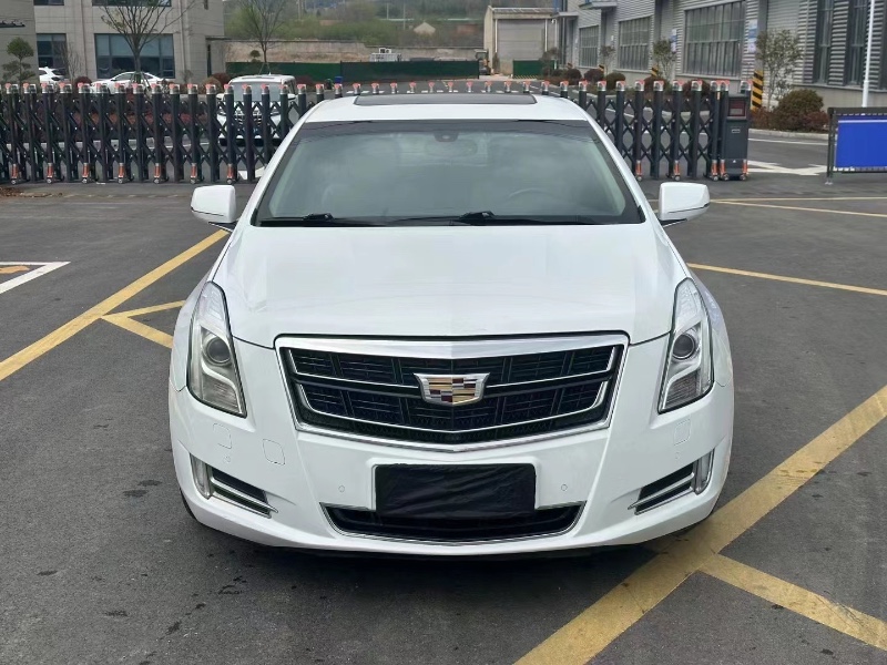 徐州16年凯迪拉克XTS1