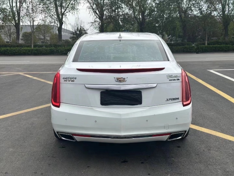 徐州16年凯迪拉克XTS4