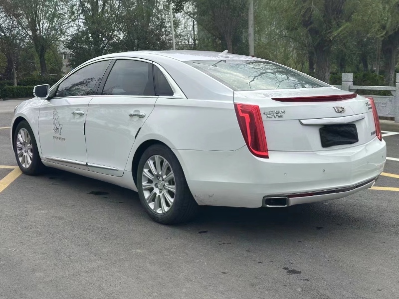 徐州16年凯迪拉克XTS2