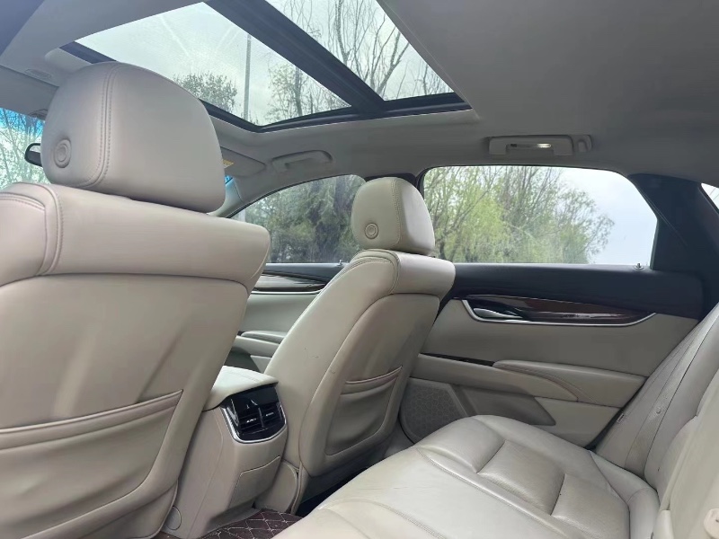 徐州16年凯迪拉克XTS6