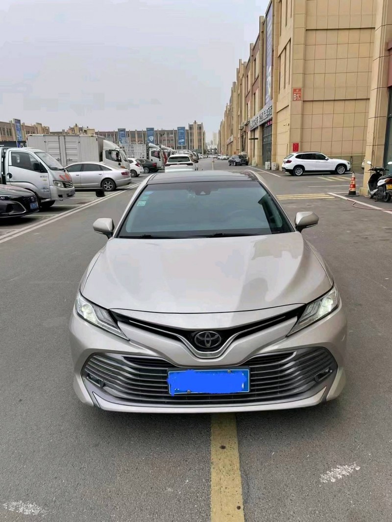 淮南19年丰田凯美瑞1