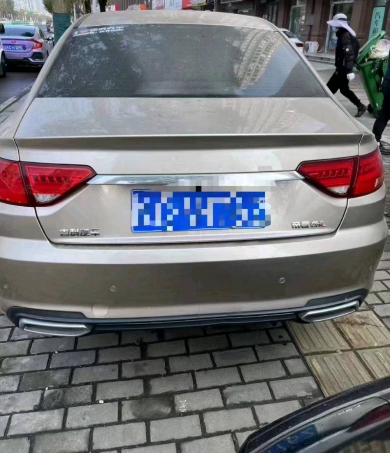 淮南18年吉利帝豪GL7