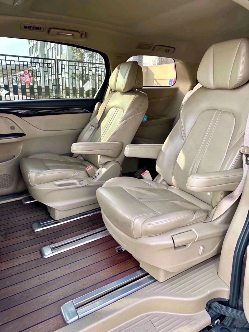 枣庄18年别克GL86