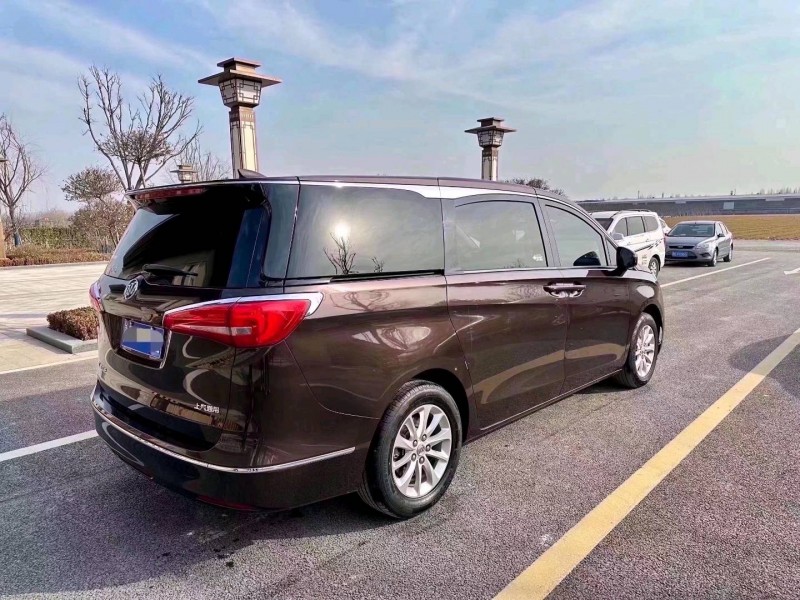 枣庄18年别克GL87