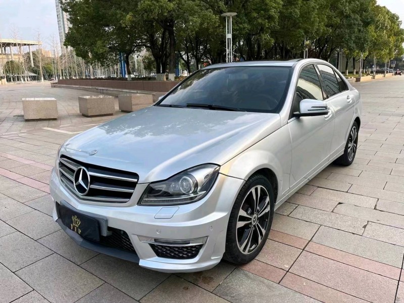 嘉兴13年奔驰C2