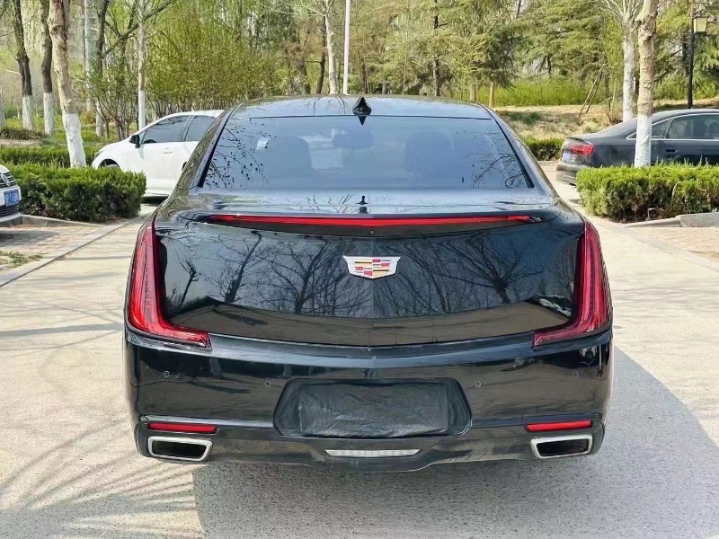 聊城18年凯迪拉克XTS3